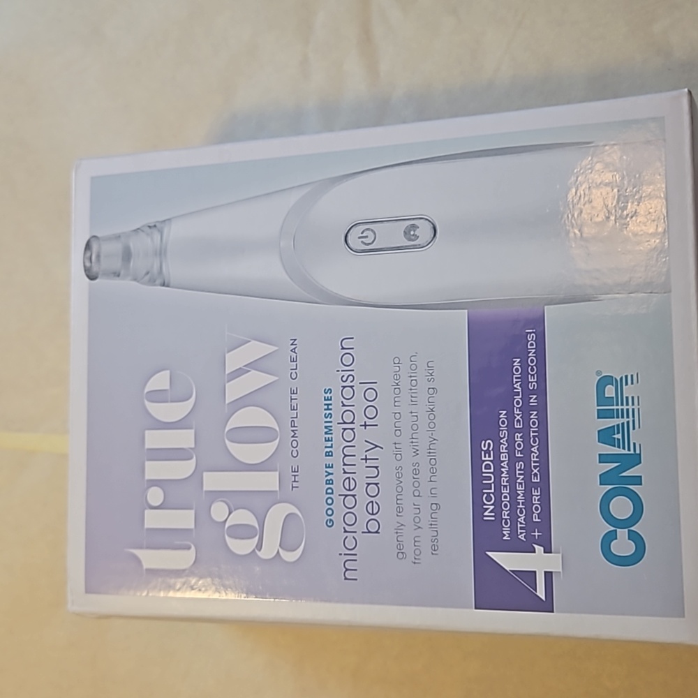 Conair, Microdermabrasion beauty tool - Picture 5 of 11